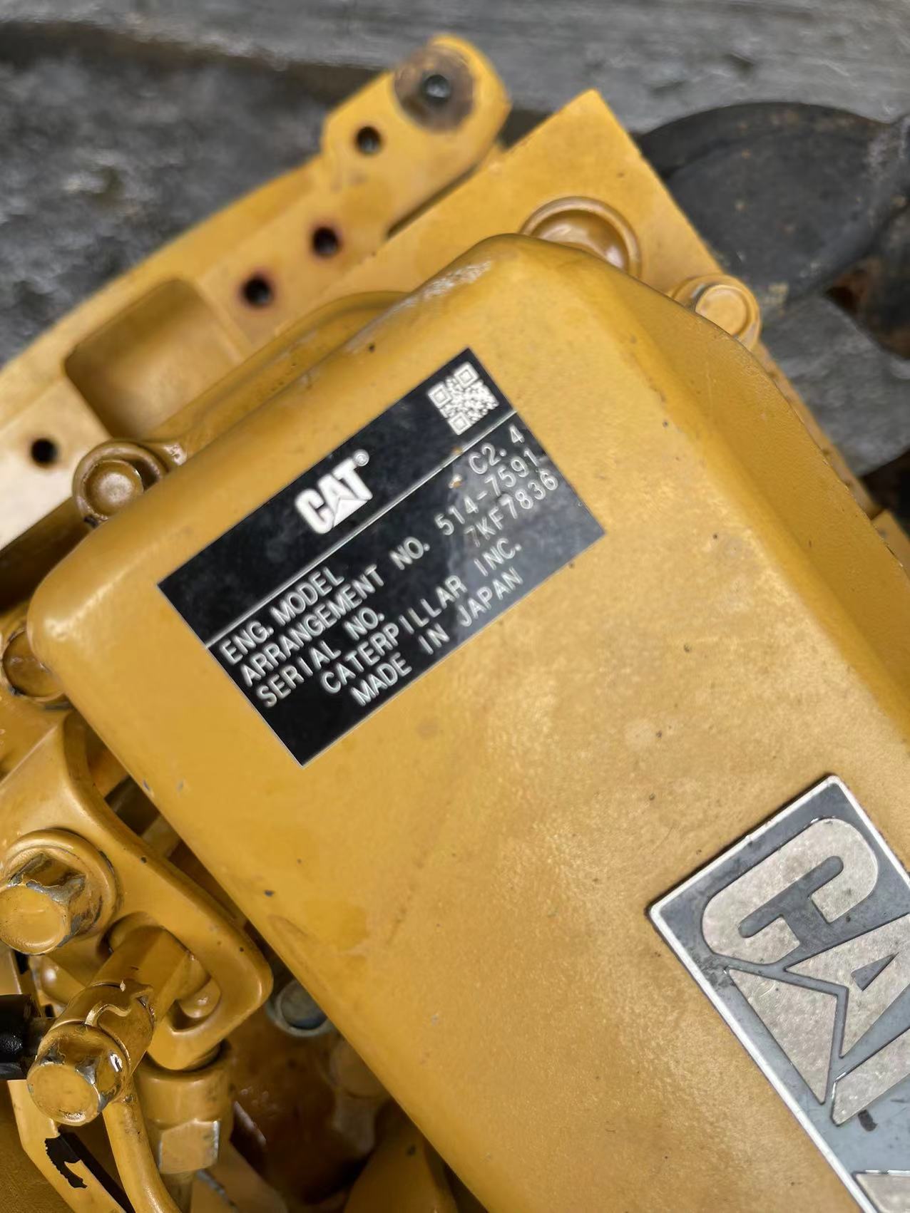 THE USED ENGINE C2.4 FOR Caterpillar 307E2/E