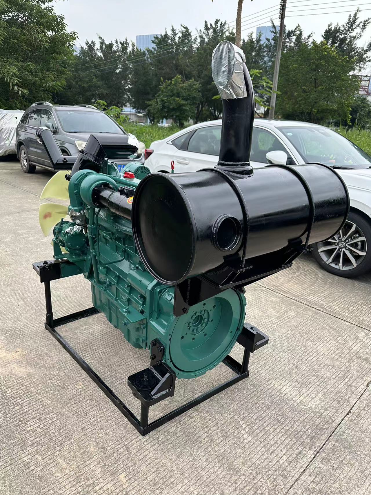 THE USED ENGINE D7D FOR  EC240 EC290