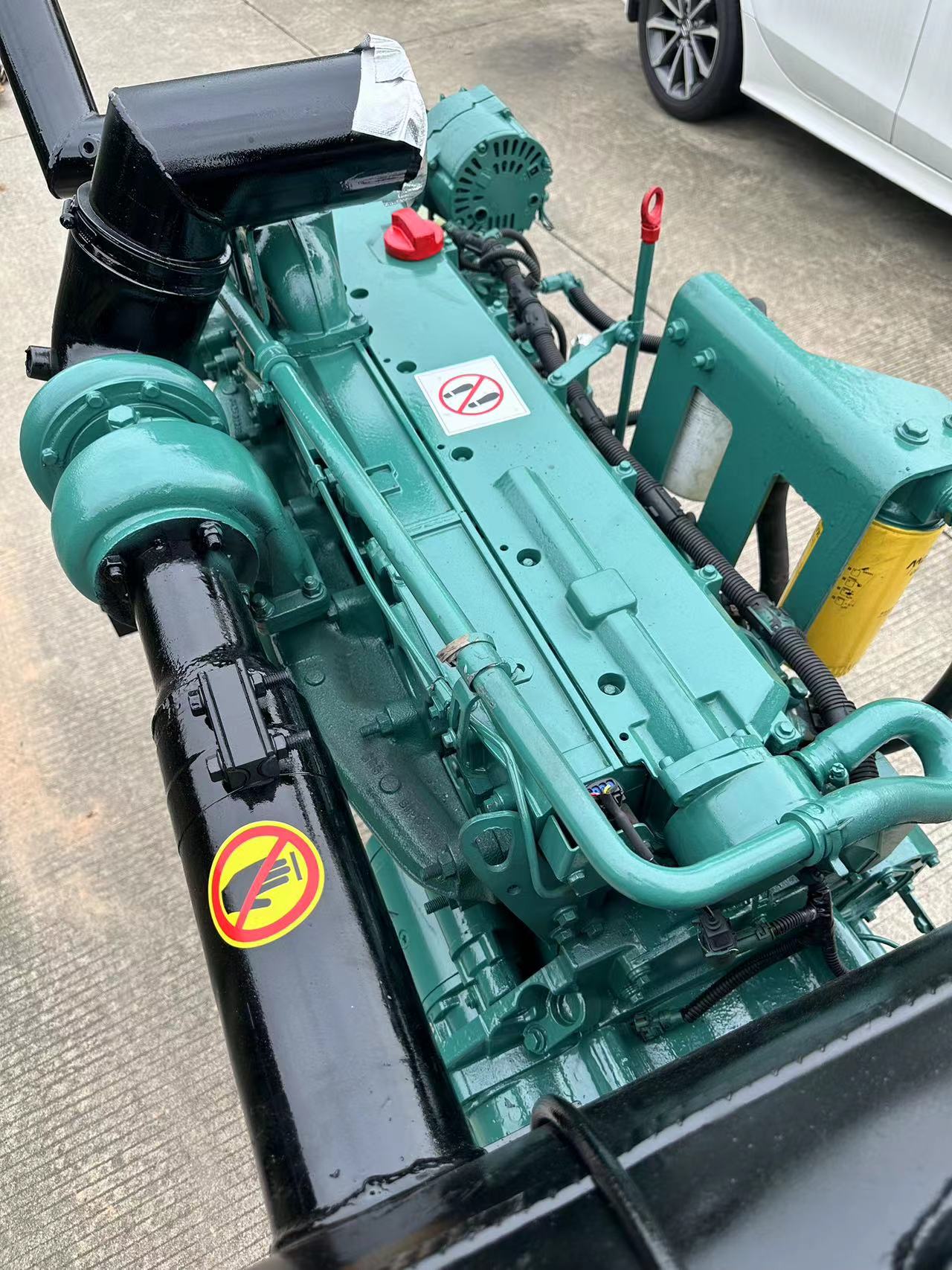 THE USED ENGINE D7D FOR  EC240 EC290