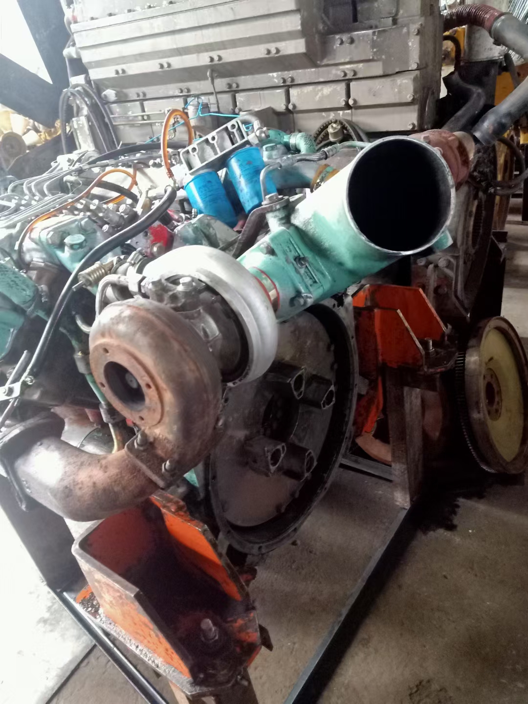 THE USED ENGINE H07C FOR EX220-5