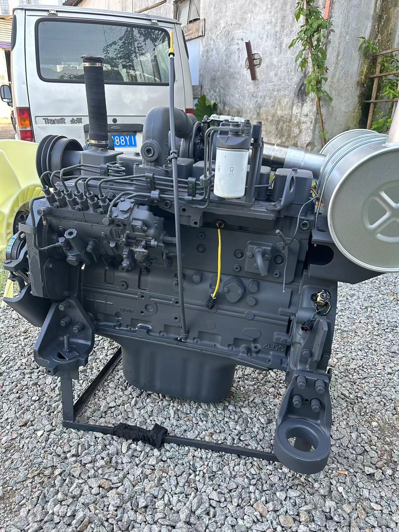 THE USED ENGINE FOR KOMATSU PC200-6 6D102