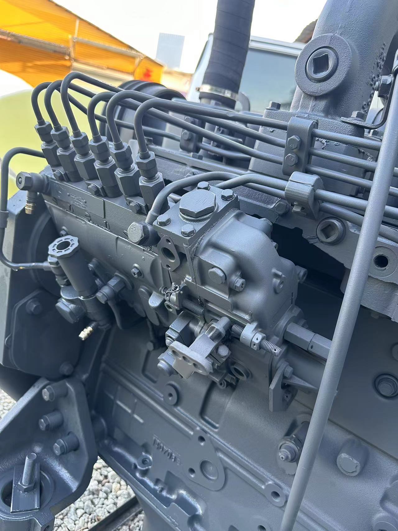 THE USED ENGINE FOR KOMATSU PC200-6 6D102