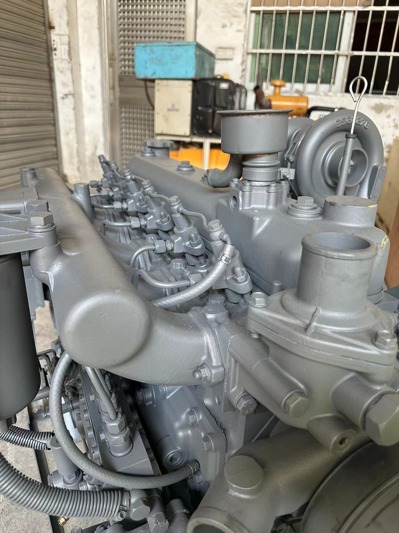 THE USED ENGINE FOR DB58 DH225-7