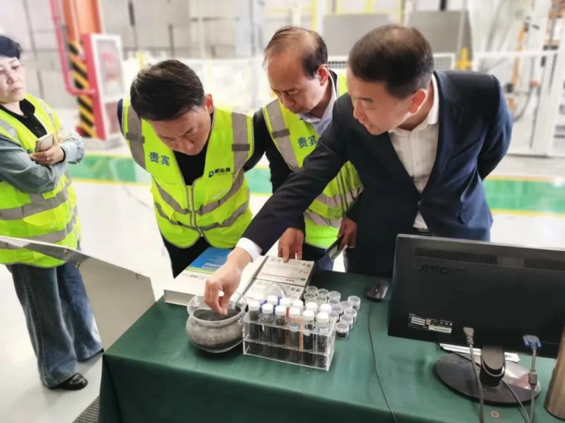 中国建筑科学研究院中国建筑技术集团领导一行莅临格亚德参观指导