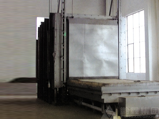 Heat treatment furnace