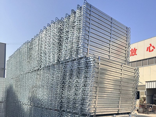 Disc buckle, scaffolding, aluminum template