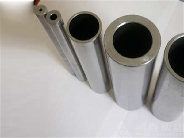 Forged pipe fittings