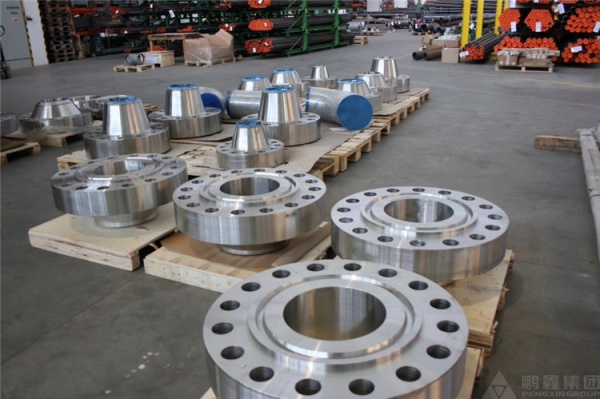 Alloy pipe fittings
