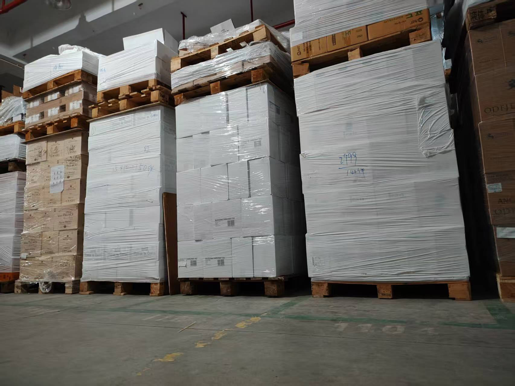 深圳共享小仓库：不用整租还能随存随取
