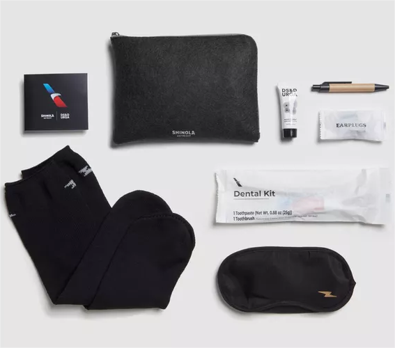 american-airlines-shinola-AA0521-2000-d3c851f25b174e99ba656683b25e6546