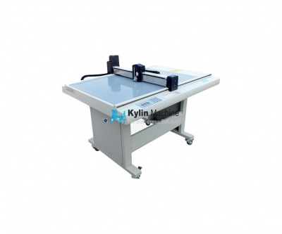 Digital die cutting machine