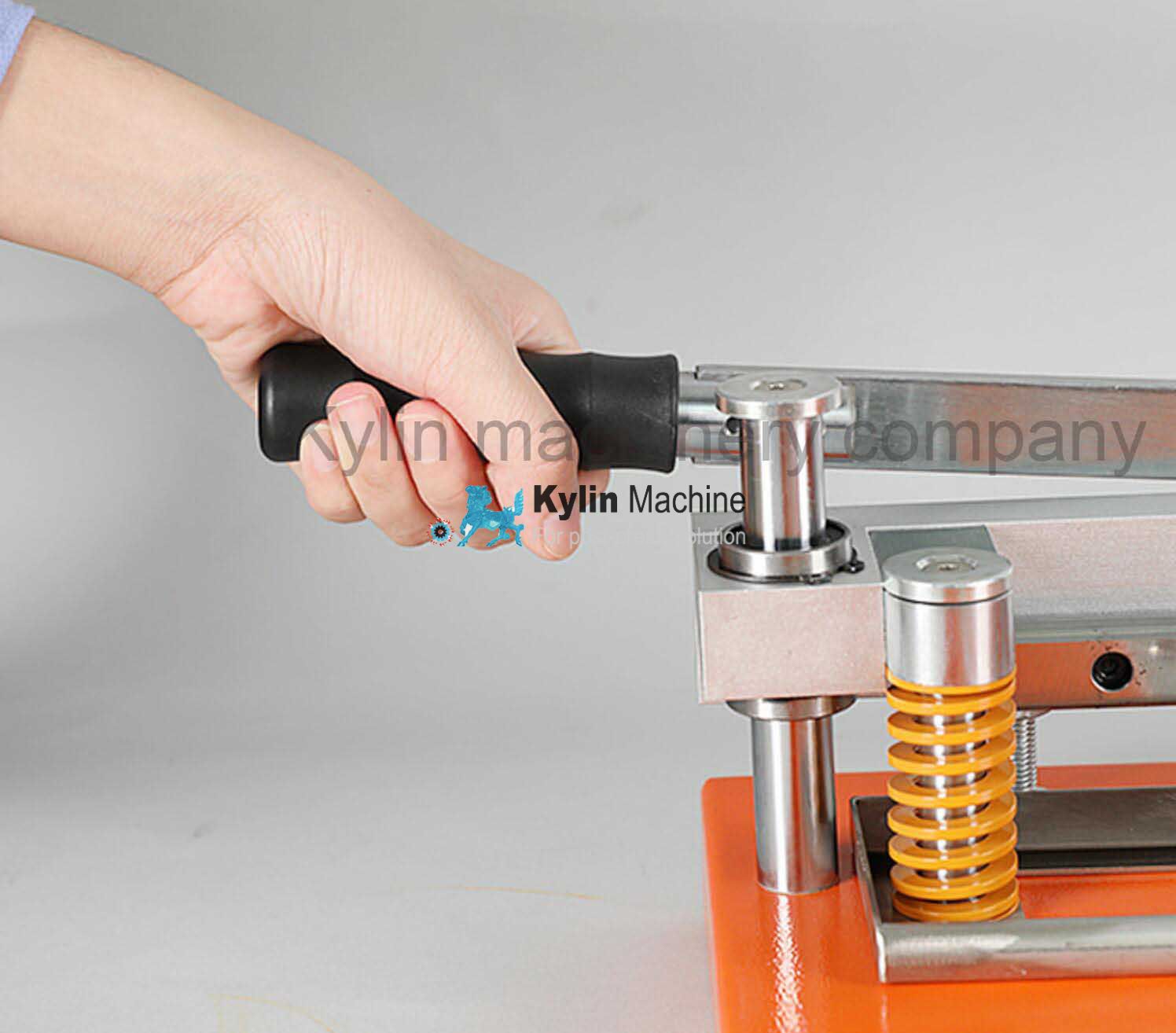 Manual groove machine