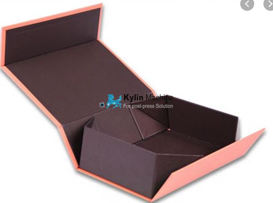 Collapsible boxes machine