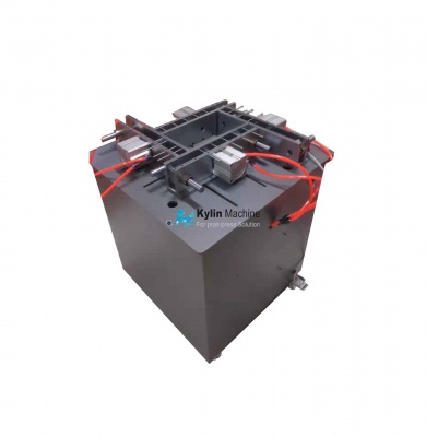 Charpie insert machine