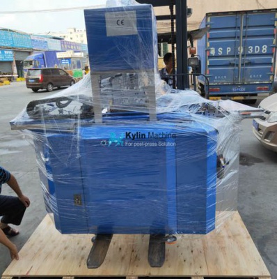 Auto feed stamp machine