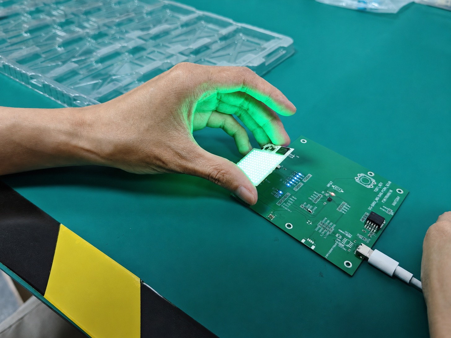 Module assembly station
