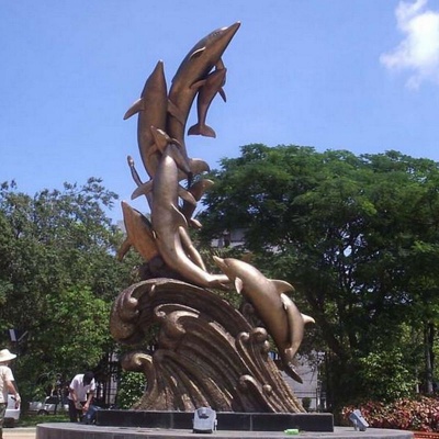 海豚锻铜雕塑