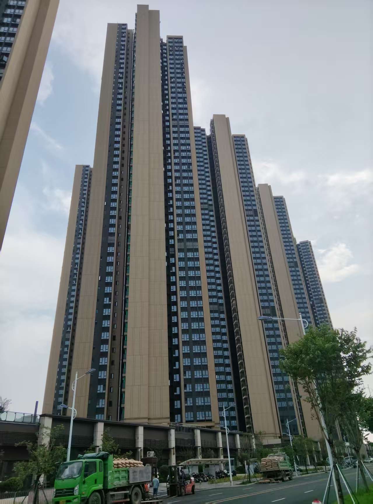 坪山梓和苑-隔音涂料