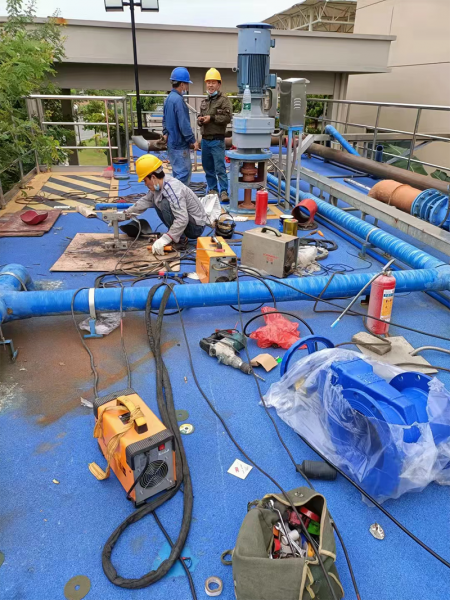 �ܵ�ˢ�¹ܵ�װ�ù���