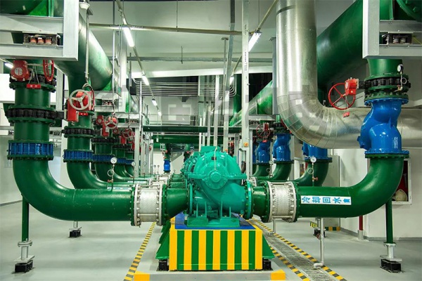 �ܵ�����