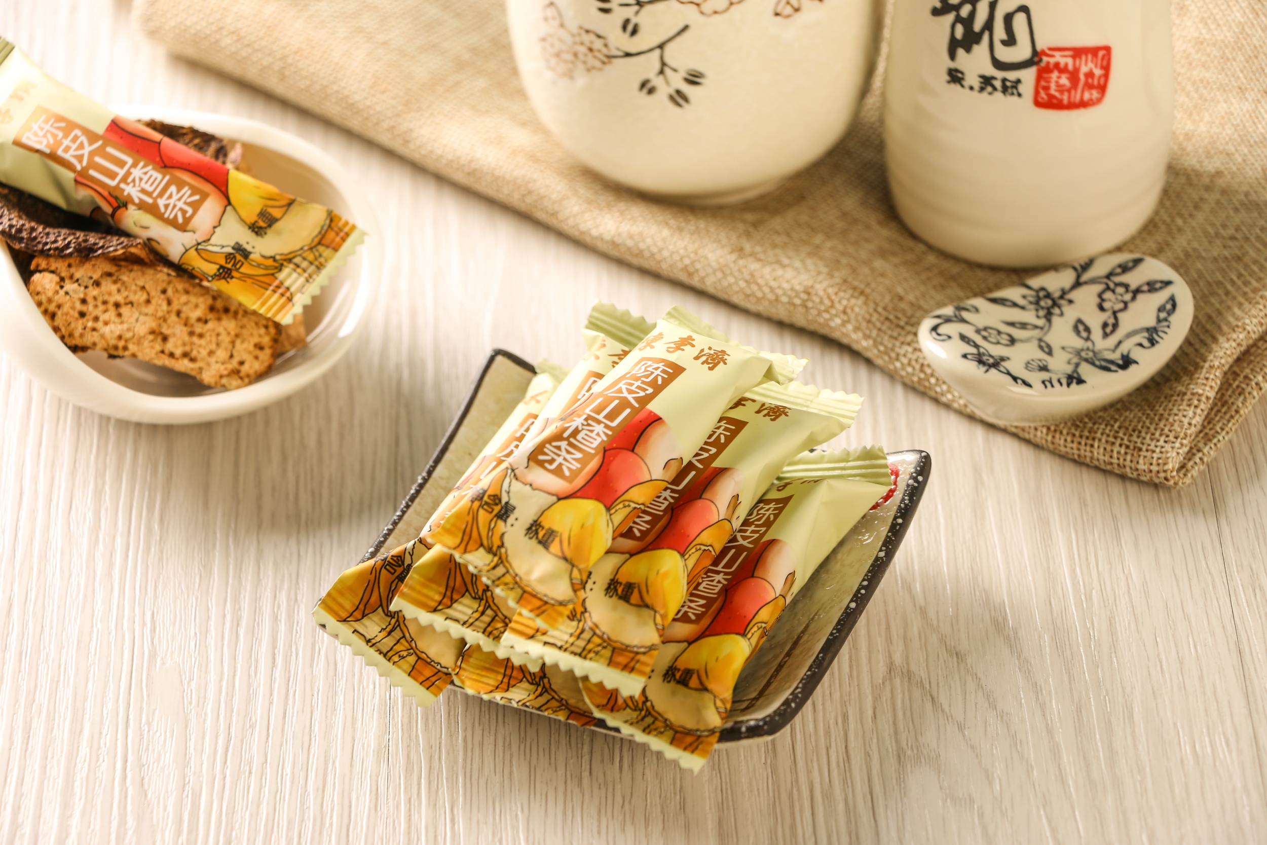《陈李济陈皮桑葚山楂条—酸甜可口  开心开味》