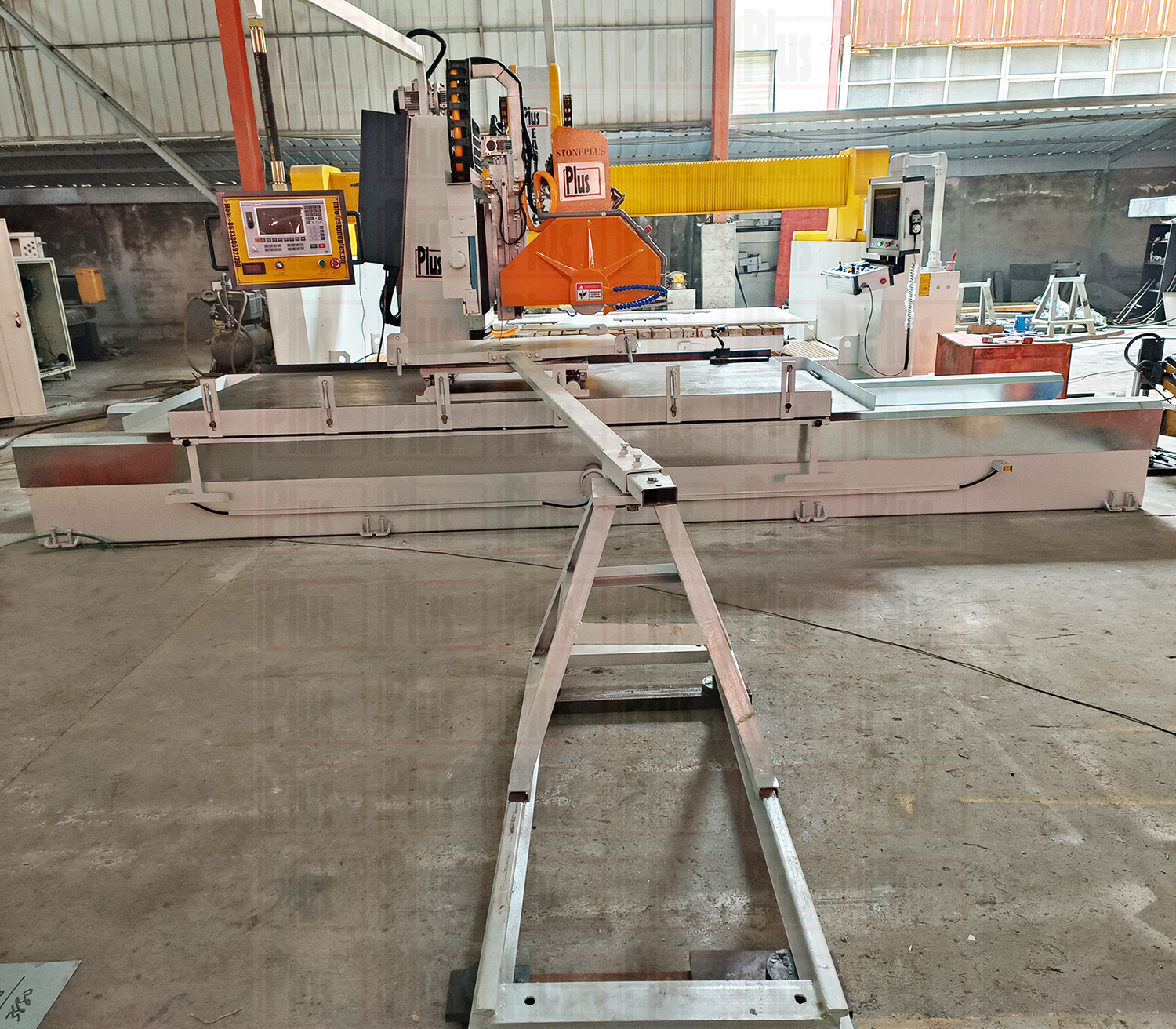 Stone profiling machine