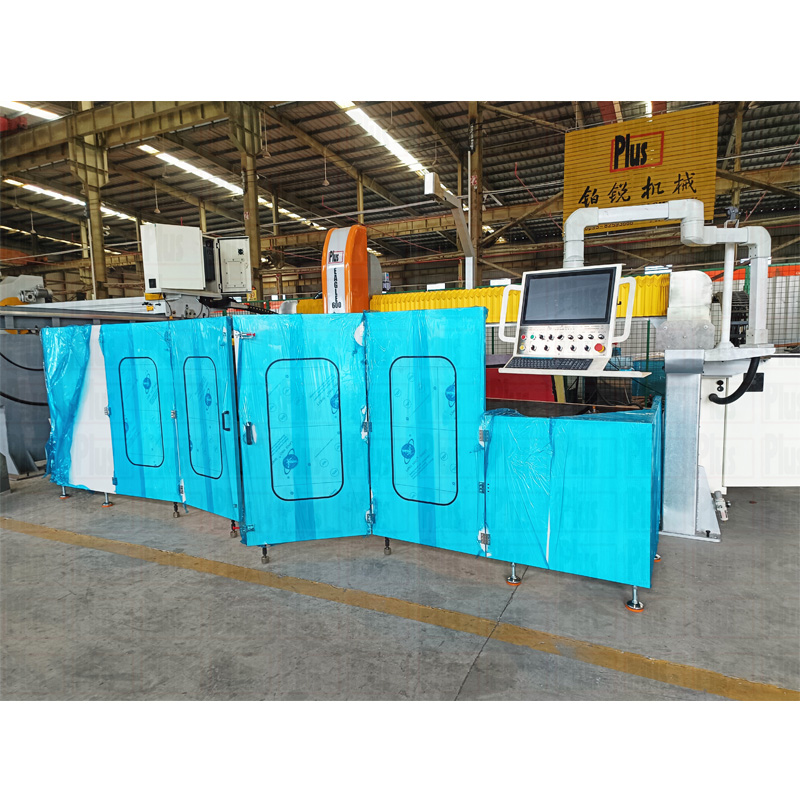 5 axis Bridge Cutter with safety door