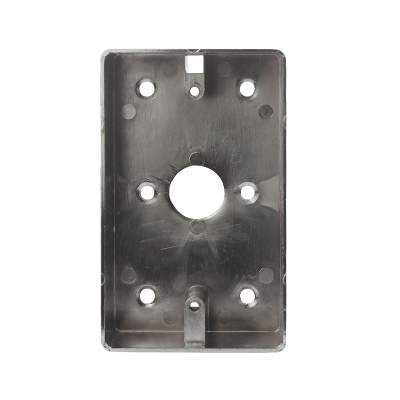 Back Box M70