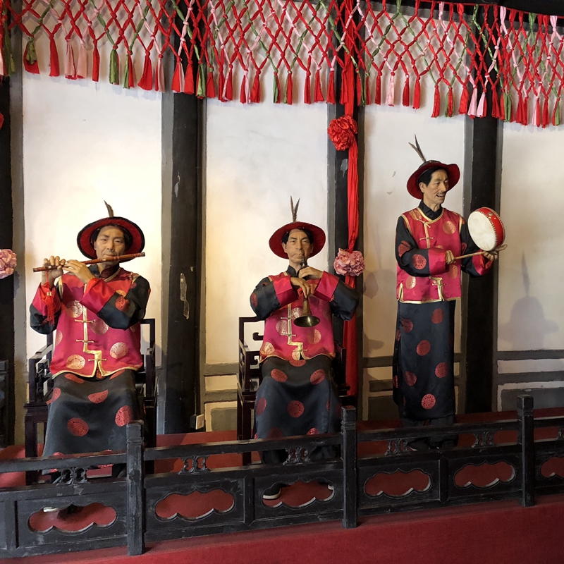 上海吹锣打鼓蜡像雕塑