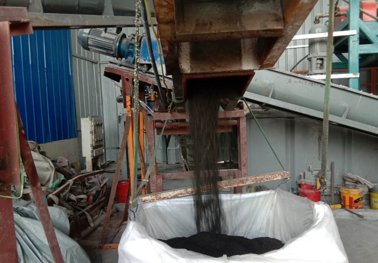 Exploration of Improvements to Drilling Mud Non-Drop Equipment