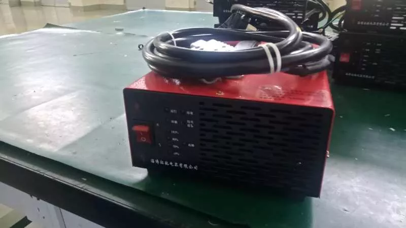 电动车充电机的使用和保养