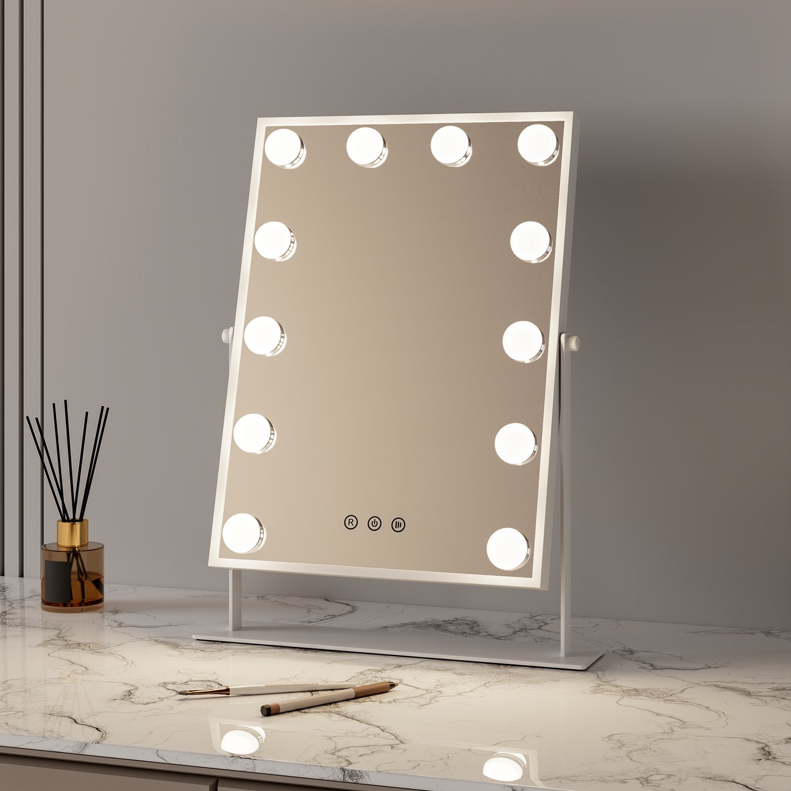Hollywood Mirror 02 product sample