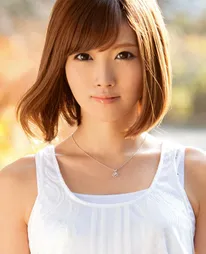 加藤里奈