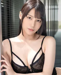 铃村爱里