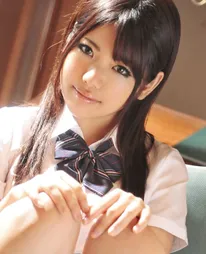 结城佳奈