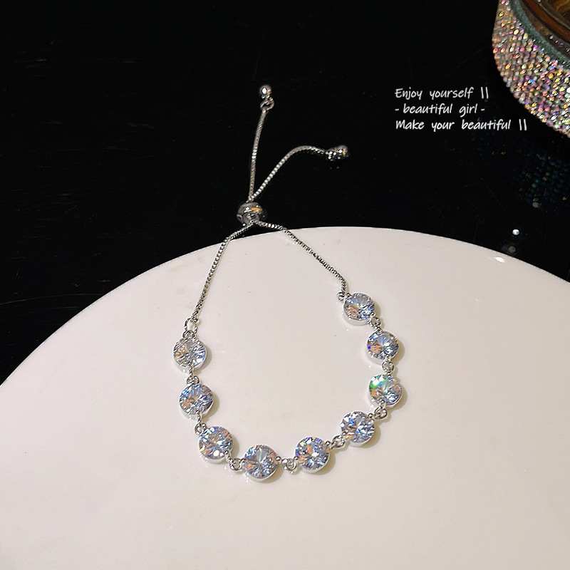 Exquisite zircon bracelet female silver bracelet new temperament hand jewelry