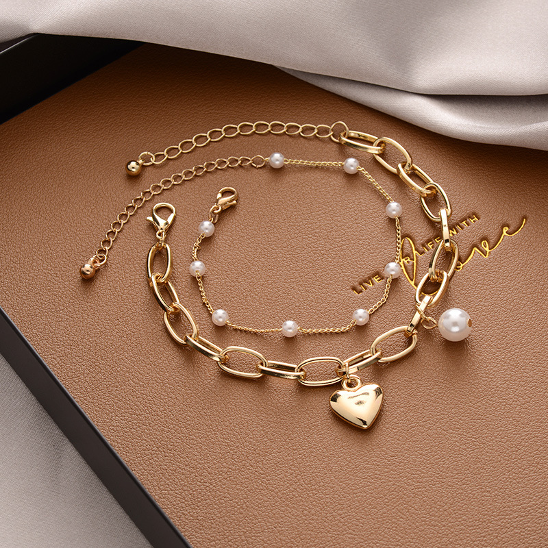 Pearl bracelet female niche high-grade titanium steel bracelet couple bracelet jewelry