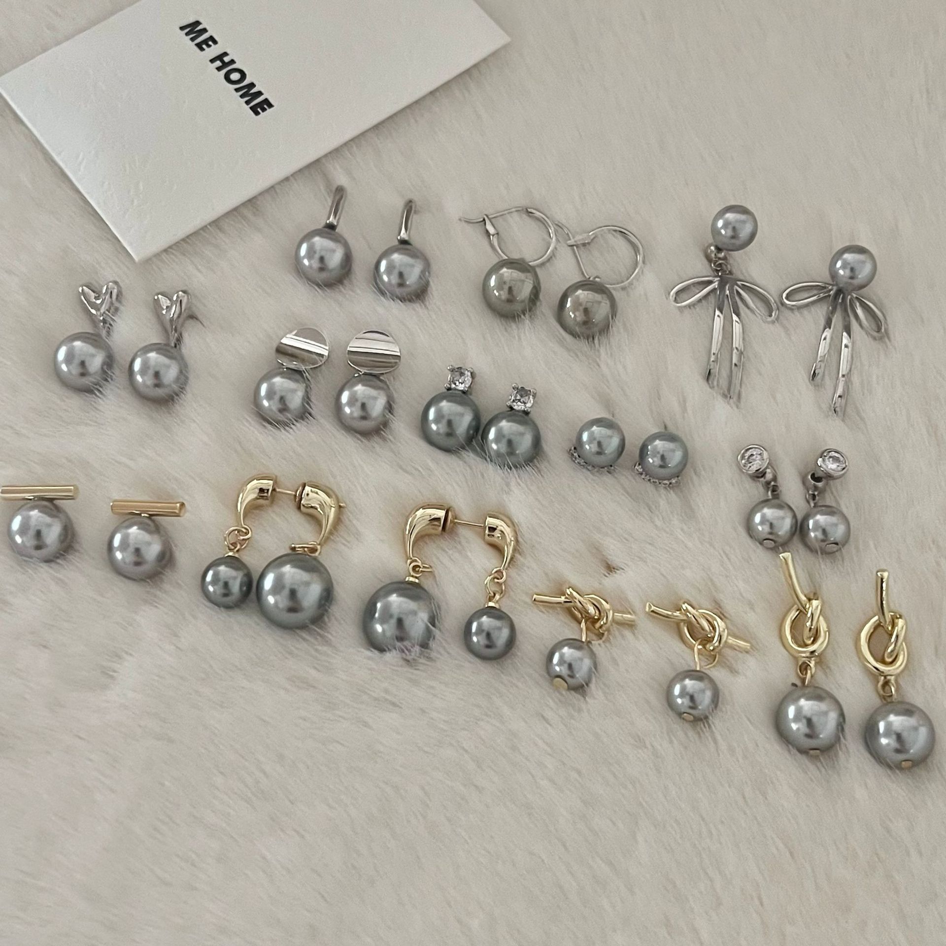 Grey Pearl simple temperament earrings stylish breathable elegant hundred with decorative geometric niche design everyday accessories