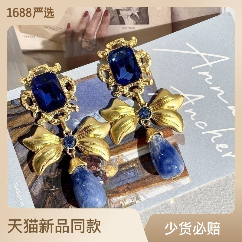 Middle vintage niche vintage style design bow earrings Rhinestone handmade blue glass earrings