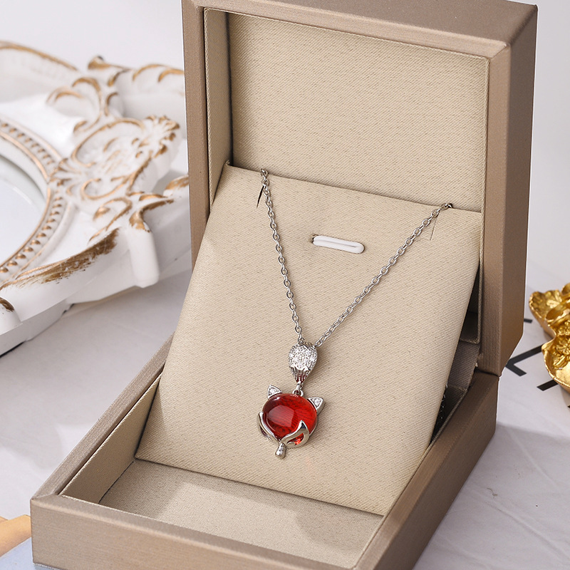 Silver titanium steel necklace female niche design fashion simple do not fade first jewelry
