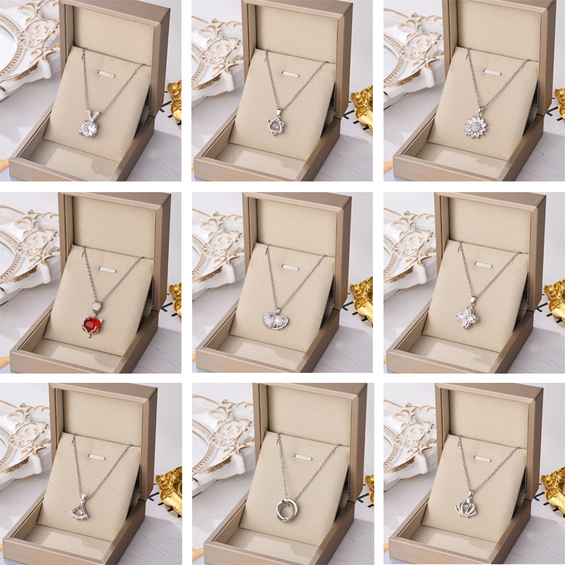 Silver titanium steel necklace female niche design fashion simple do not fade first jewelry
