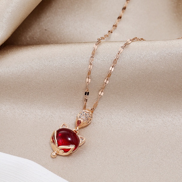 Titanium steel vintage red fox necklace fashion temperament female Valentine