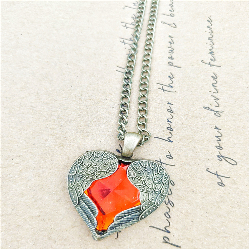 Trend angel wings red heart long sweater necklace palace style peach heart new women's neck decoration