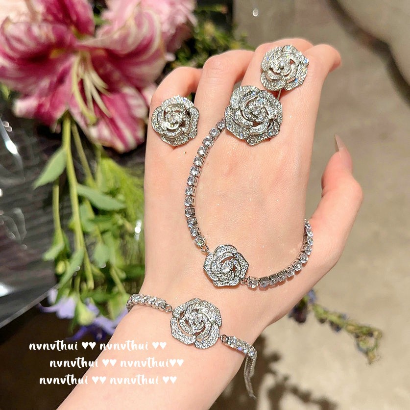 Sparkling rose Flower jewel Necklace plated 18-karat gold Rose flower zircon full drill collar bone chain tassel earrings