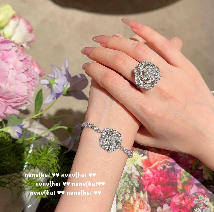 Sparkling rose Flower jewel Necklace plated 18-karat gold Rose flower zircon full drill collar bone chain tassel earrings