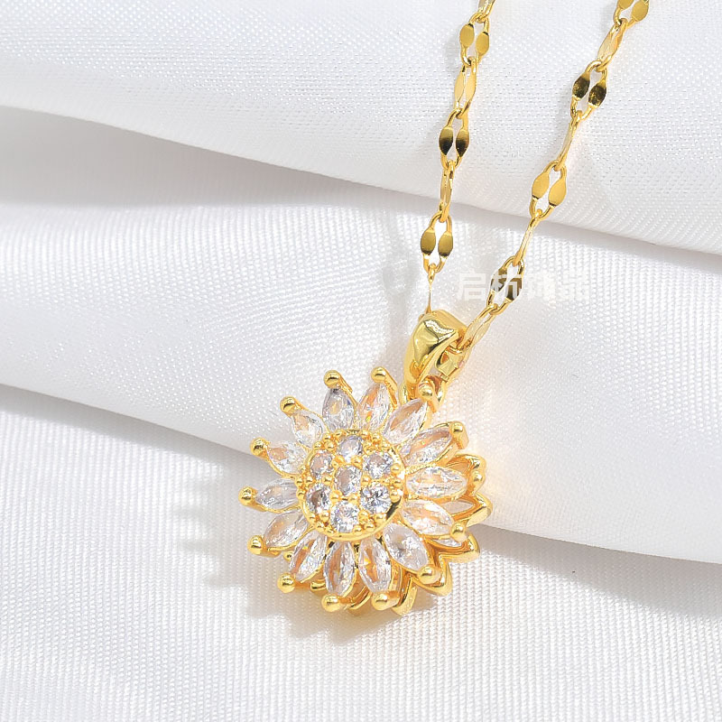 Revolving sunflower necklace female Instagram niche design simple trend fashion temperament clavicle chain accessories