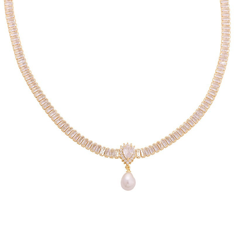 Crystal choker advanced sense light luxury retro heavy industry necklace female copper set zircon Baroque water drop pearl clavicle chain