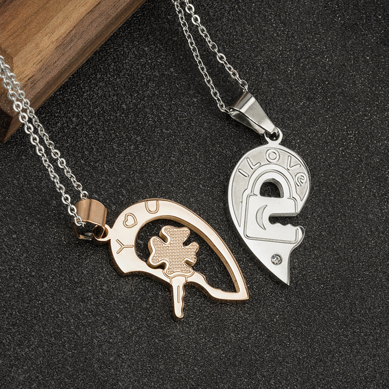 Valentine's Day gift love four-leaf clover pair chain key lock stitching couple necklace