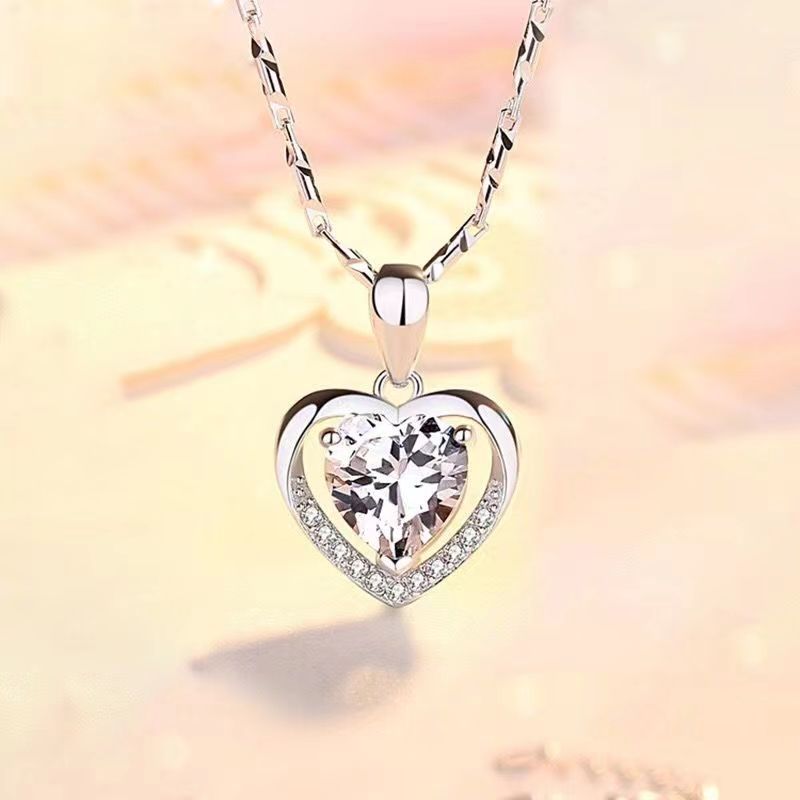 Eternal Heart necklace women fashion simple love shaped ocean heart pendant Valentine's Day first jewelry