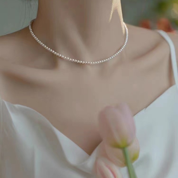 Very small rice pearl necklace female light luxury niche 2023 new collarbone chain temperament choker high-grade sense
